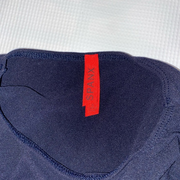 SPANX On Top and In Control Compression Long Sleeve Top in Black size Small - Picture 4 of 8